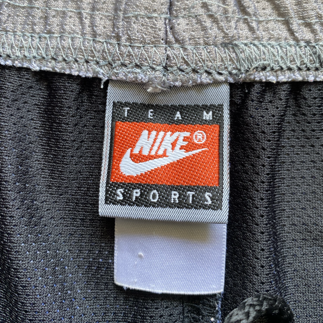 90s NIKE GEORGETOWN HOYAS SHORTS