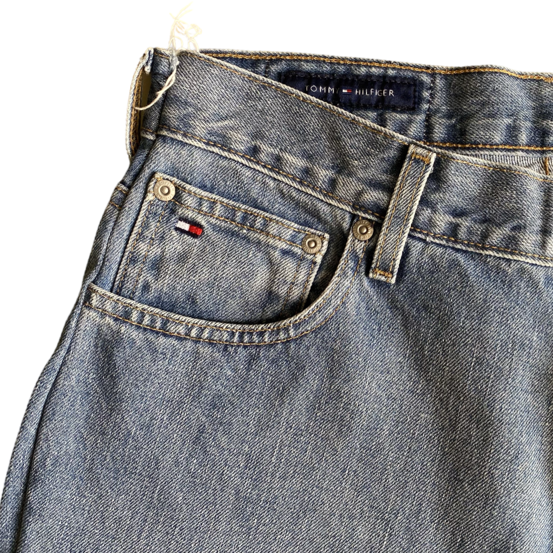 00s TOMMY HILFIGER DENIM SHORTS