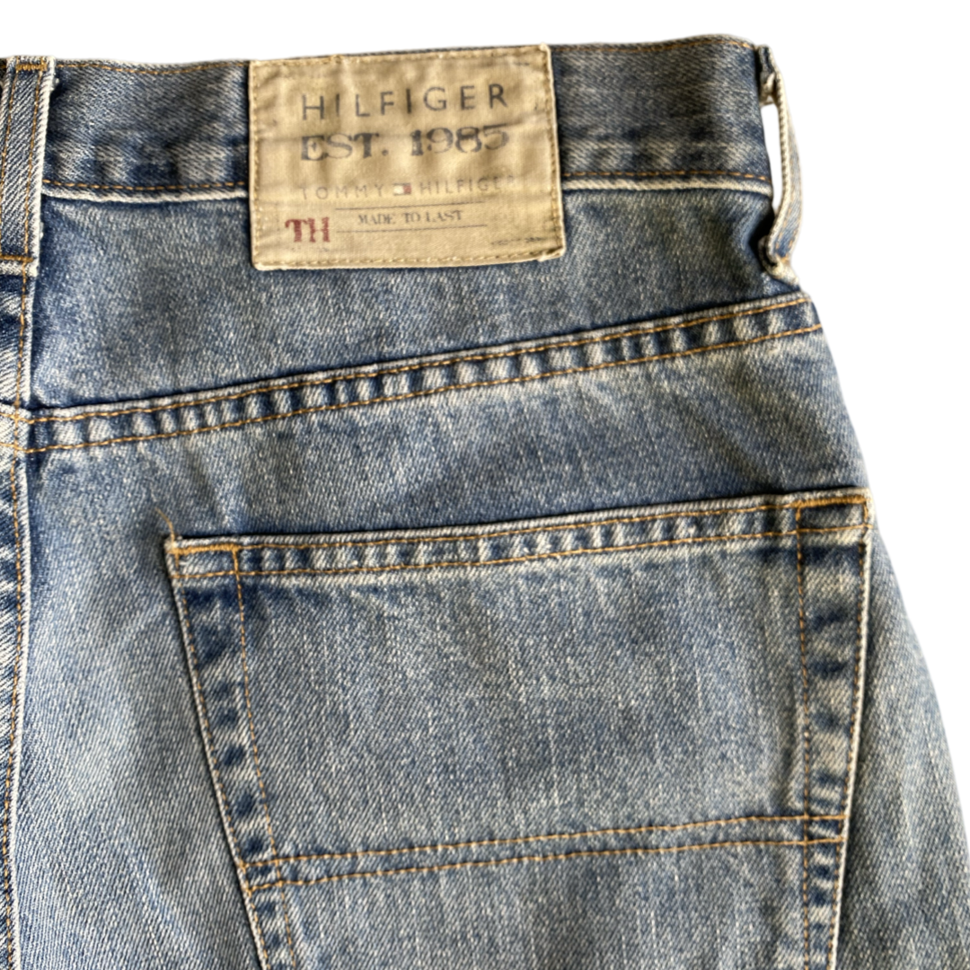 00s TOMMY HILFIGER DENIM SHORTS