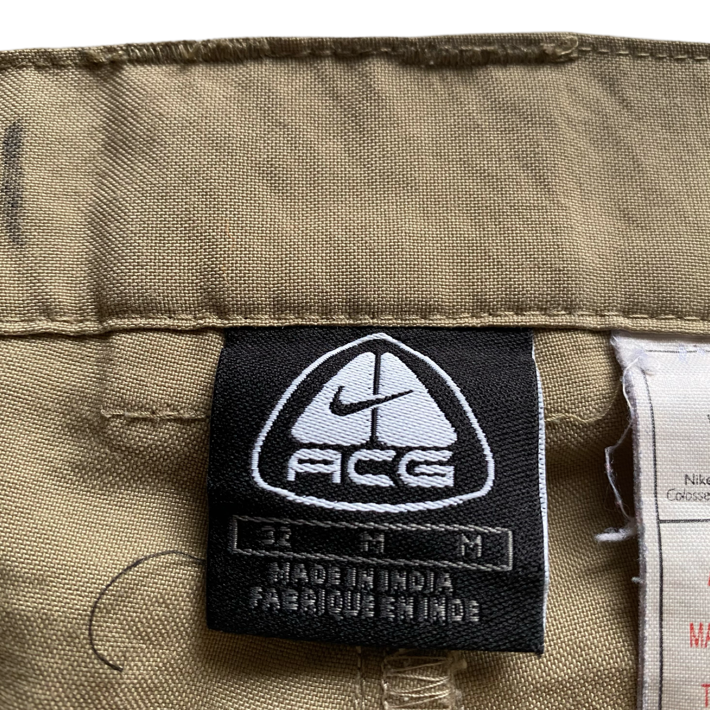 00s NIKE ACG CARGO PANTS